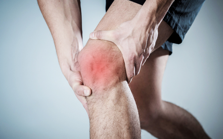 Saiba porque você deve usar exercícios para tornozelo em quem tem dor no joelho