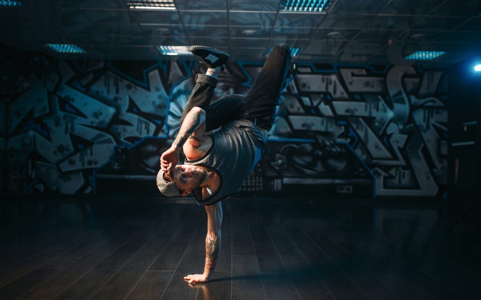 on one arm dance pose for pictures